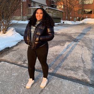 Meet your Posher, Jada